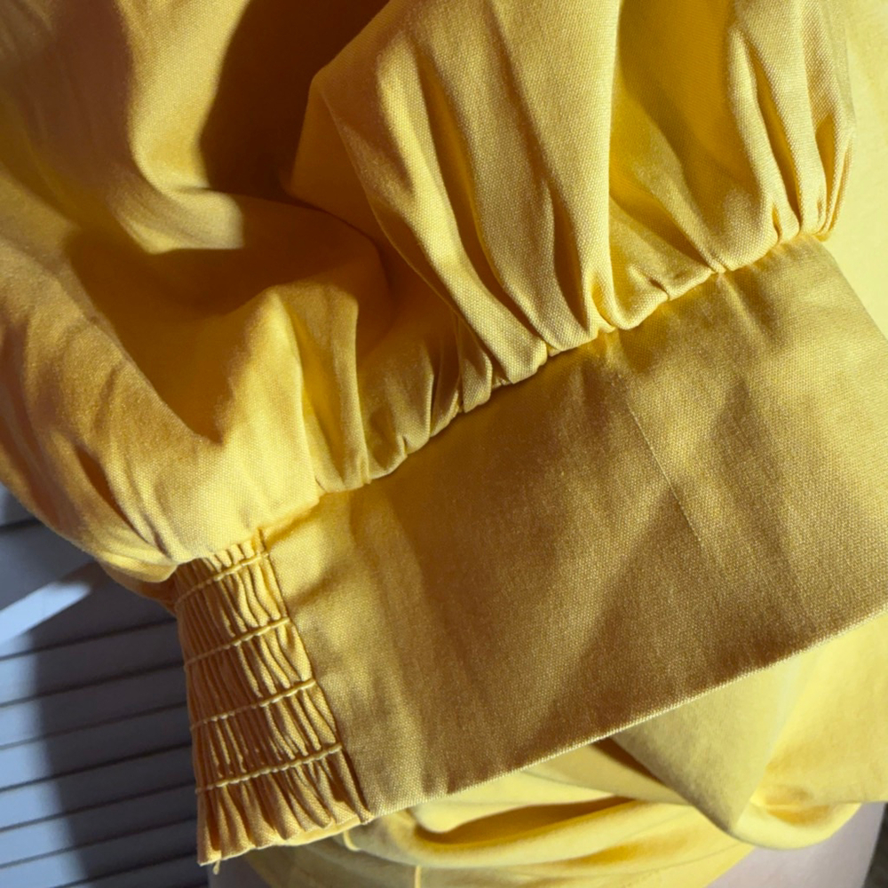 Chico's yellow puffed sleeves top tie knot front waist length blouse sz XL - Picture 5 of 10
